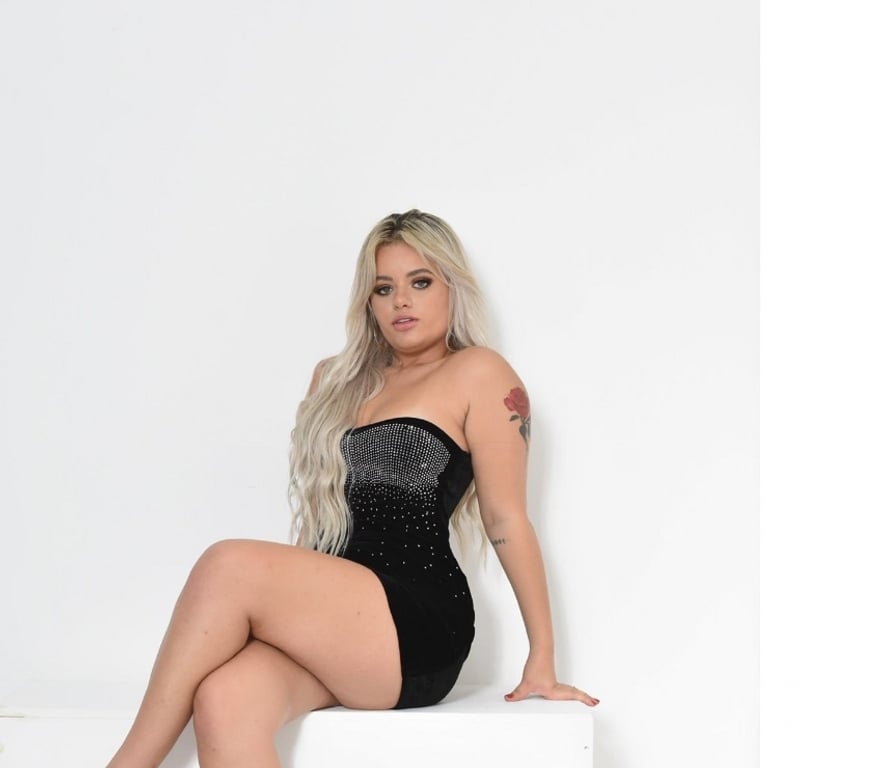 Escorts Oxfordshire Oxford - Photos for Rebeca Brazilian - Party and All natural