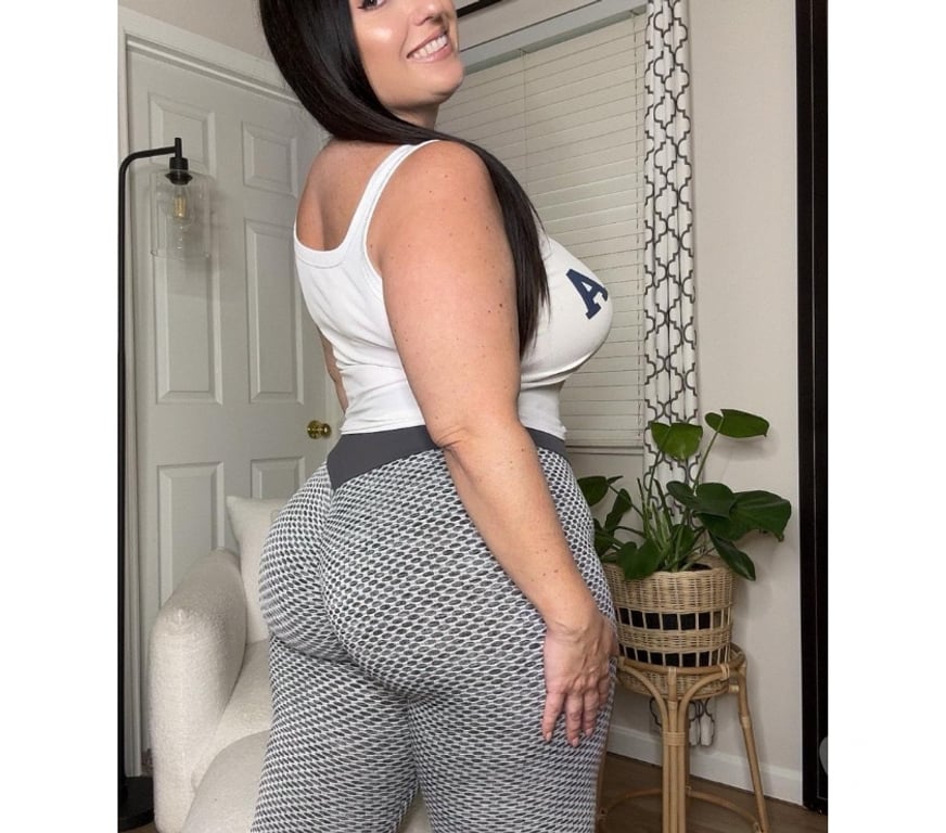 Escorts Tyne and Wear Newcastle upon Tyne - Photos for SEXY CHUBBY 💯 PARTY girl🥂GIRL FULL SERVICES