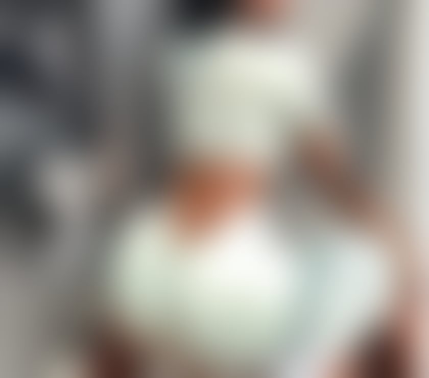 Escorts East London Redbridge - Photos for AMAZING CURVY YOUNG & PRETTY FIRST TIME