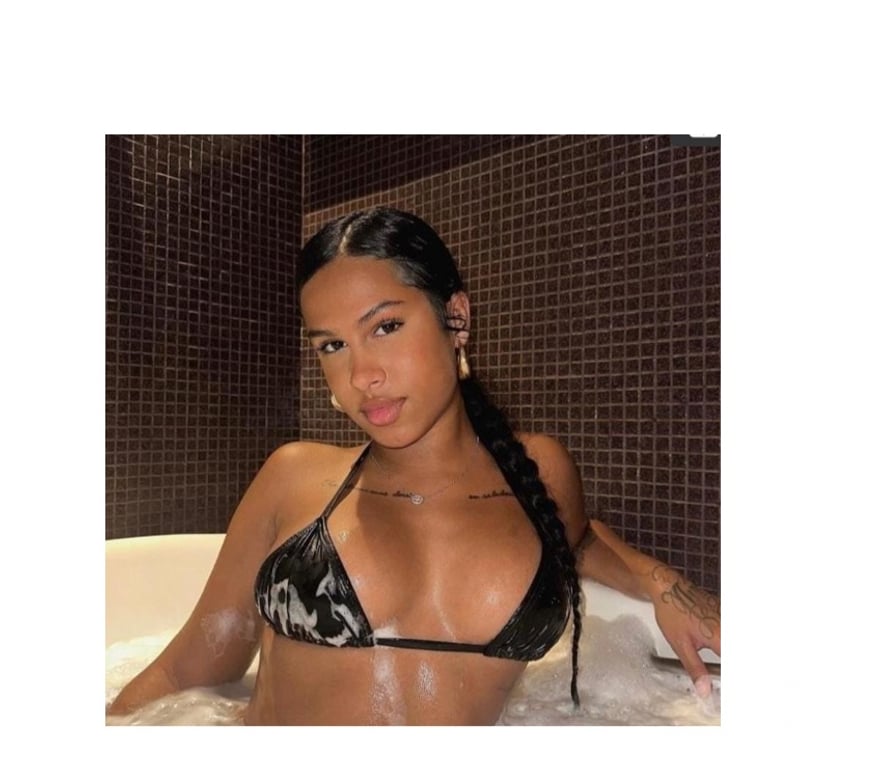 Escorts Bedfordshire Luton - Photos for Hot girl without prey