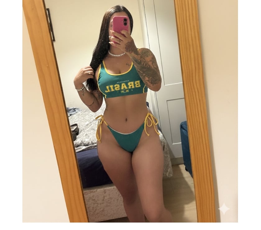  Escorts Grays Thurrock - Essex - Photos for Girl Brazilian new in town