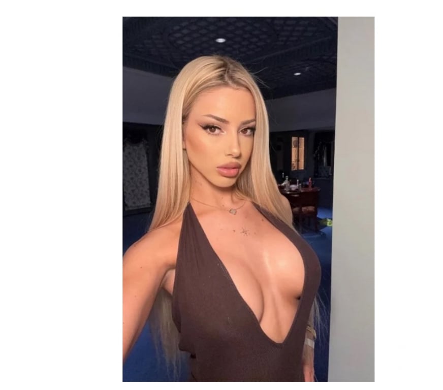 Escorts North London Southgate Station - North London - Photos for Sexy girl Hot 🔥