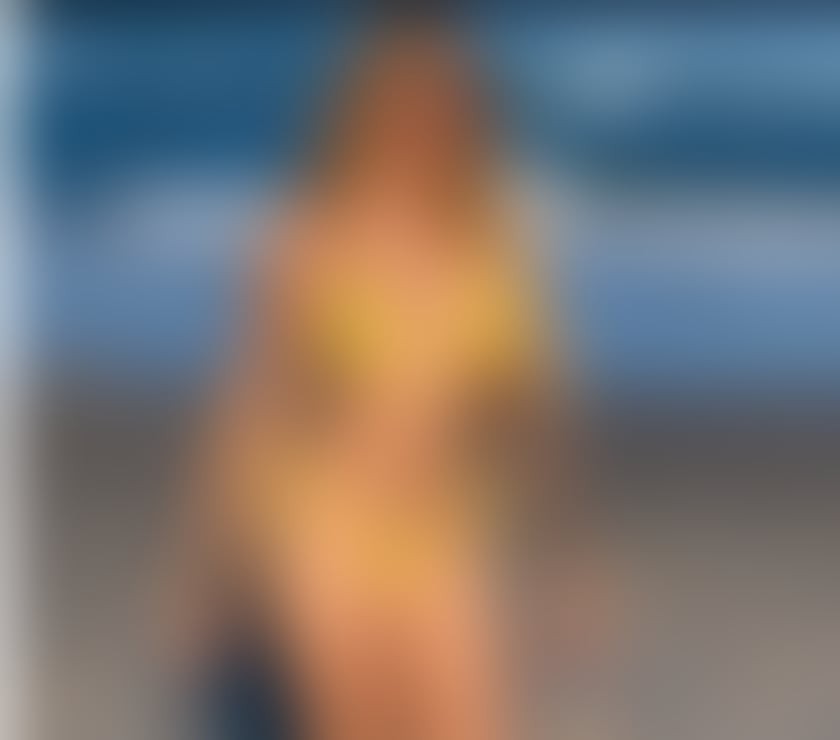 Escorts Gloucester City Centre Gloucester - Photos for PAMELA GIRL BRAZILIAN 🥳🍑🍇