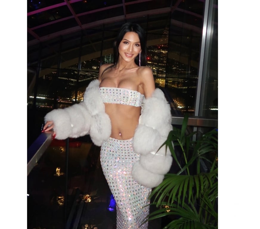 Escorts Central London Bayswater Station - Central London - Photos for Thai Trans Isabelle model