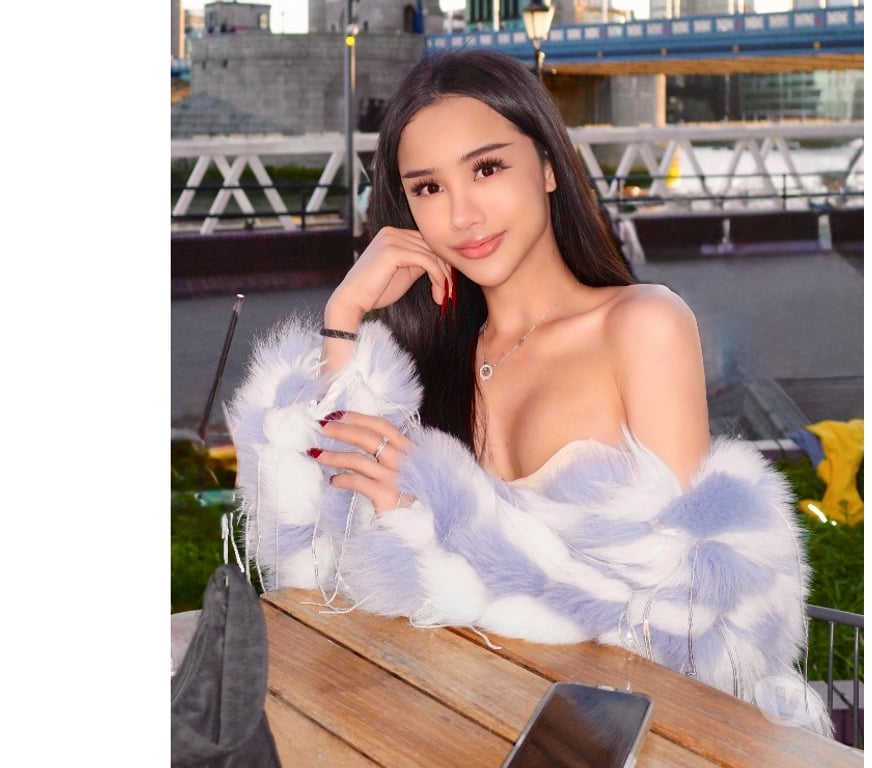 Escorts West London Paddington (H&C Line) Station - West London - Photos for Trans model NANA