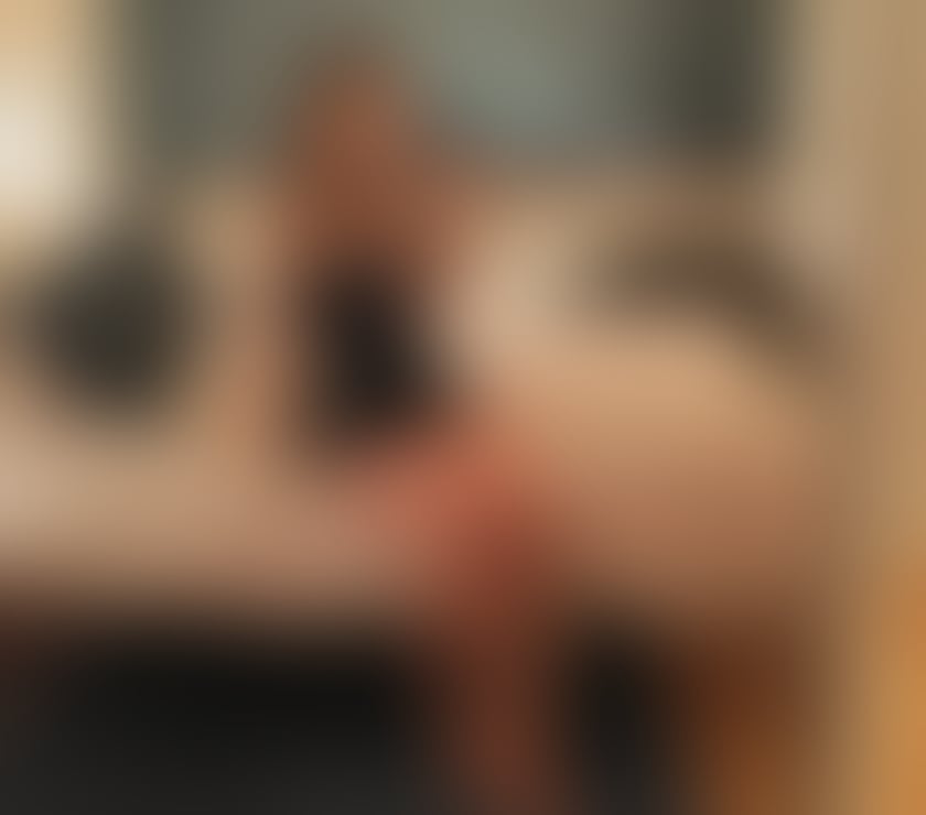 Escorts East London Canary Wharf - East London - Photos for 💋 Luna 🎉 PARTY GIRL E14