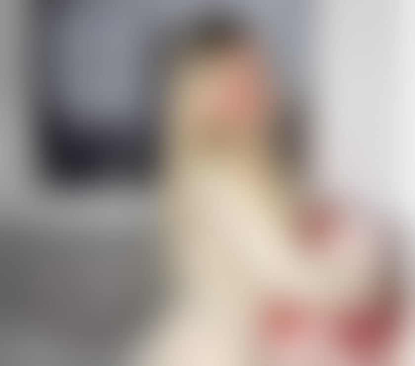 Photos for Nanda Elegant ✨Exclusive Moments