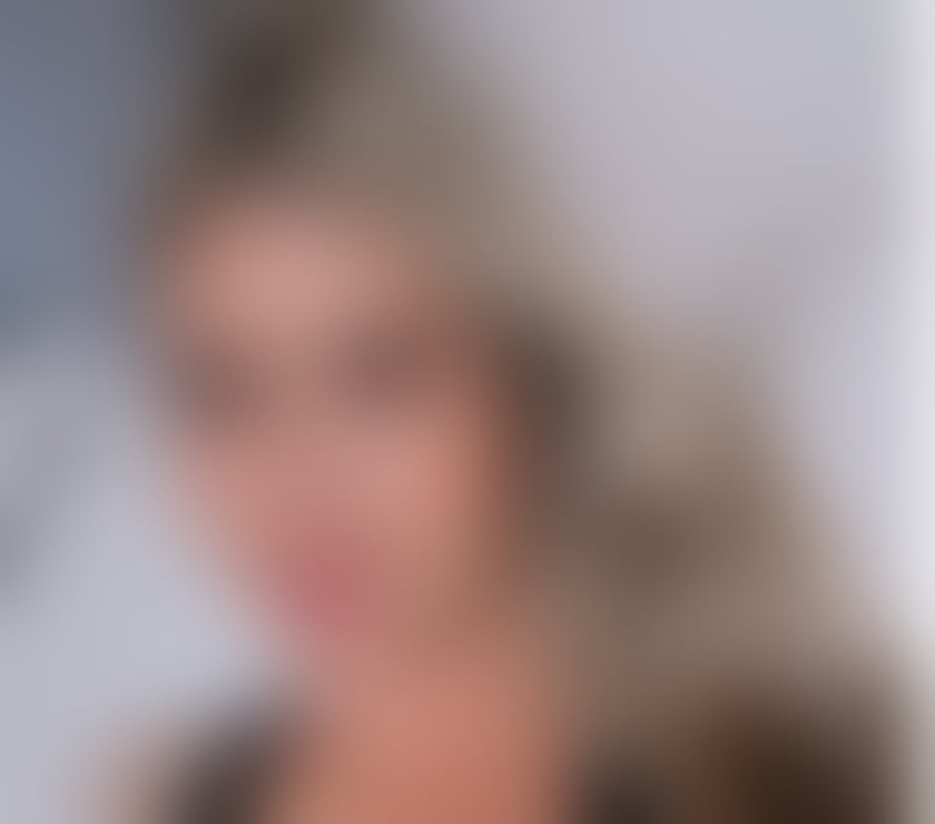 Escorts Boston Manor Station Hounslow - Photos for Lara ♥️ Blonde 🔥