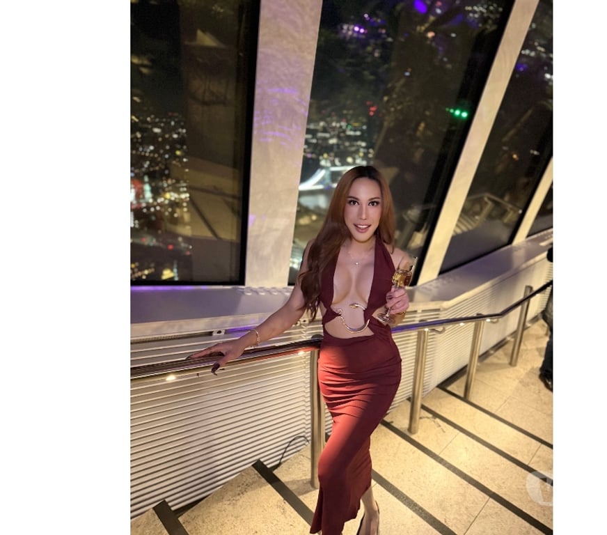 Escorts Kent Medway - Kent - Photos for Ts Rose thai Rochester