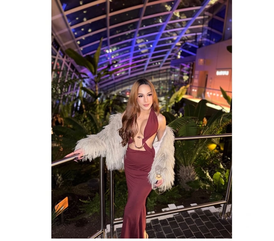 Escorts Kent Medway - Kent - Photos for Ts Rose thai Rochester