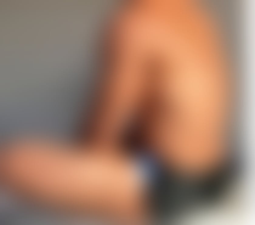  Gay massage North London Holloway Road Station - North London - Photos for XXL hung discreet new in town