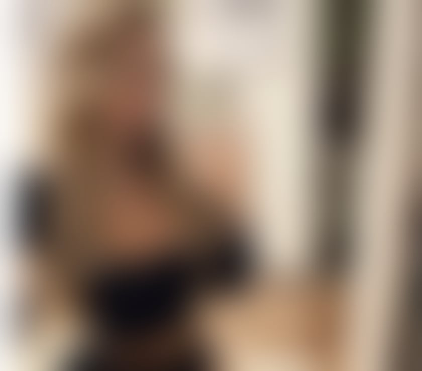 Escorts Essex Basildon - Photos for Sonys party girls 100 real photo independent owo gfe