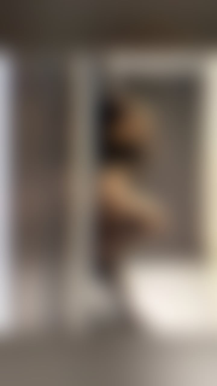 Escorts East London Woolwich Arsenal - DLR Station - East London - 