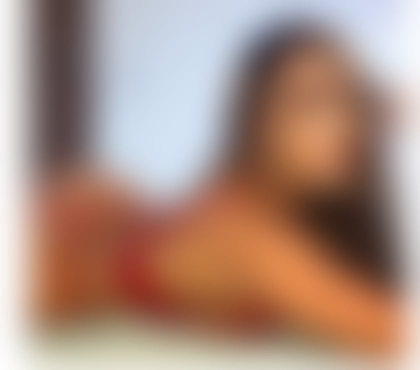 Escorts East London Canning Town Station - East London - Photos for 🇧🇷Jullya, a Brazilian with Beautiful natural curves