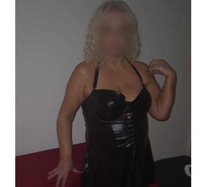 Escorts Hackney East London - Photos for Amazing Blonde xx