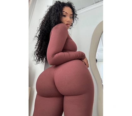 Escorts Dagenham Barking and Dagenham - Photos for 🍫🔥BRUNETTE LATINA NEW IN THE ÁREA🍫🔥