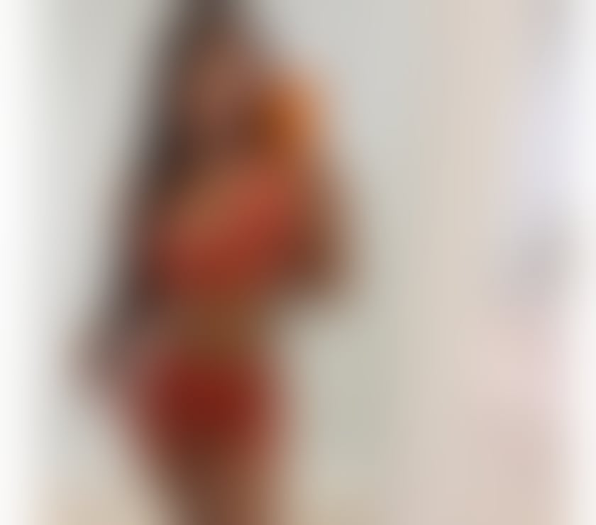 Escorts and Massages Brunswick Business Park Liverpool - Photos for Isa your girlfriend