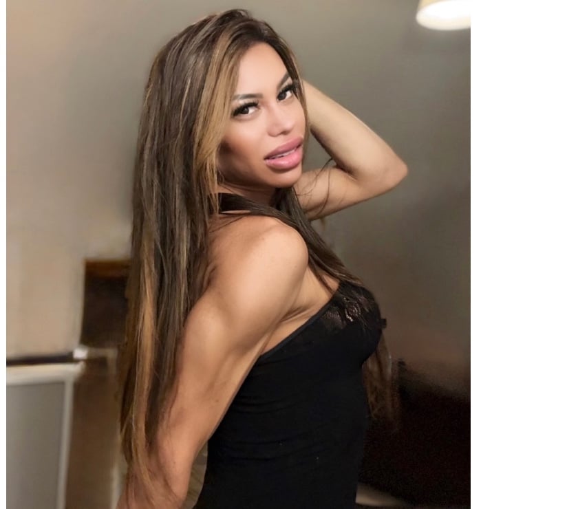 Trans Escorts North London Barnet Gate - Barnet - Photos for Lara gorgeous 07424989281 XXL
