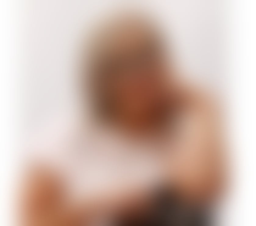 Escorts Surrey Woking - Photos for 💞Milf Lara xx 💞