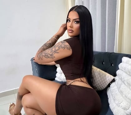  Escorts Laindon Basildon - Photos for Curvy Escort😘Best serrvice🍑Lisa