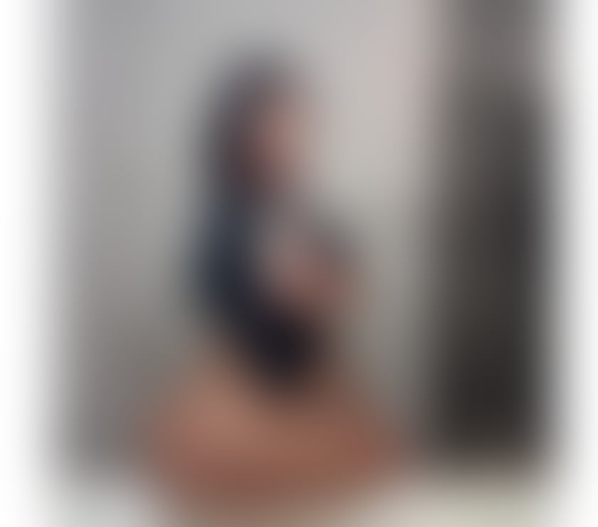 Escorts West Yorkshire Leeds - Photos for NOEMI, curvy body from Malaysian 🇲🇾 👁️🫦👁️