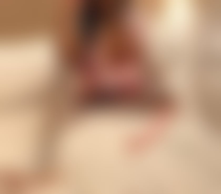 Escorts Cumberland Cockermouth - Cumberland - Photos for Allure K Elegant Busty.Mature Classy Lady