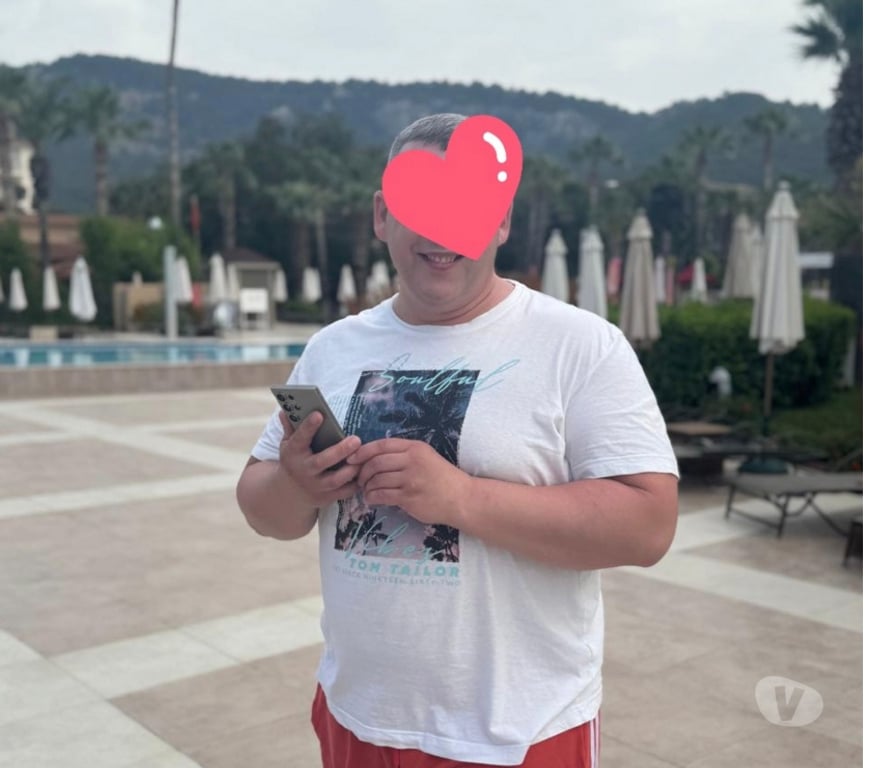 adult personals North West London Abbey Road - North West London - Photos for I'm 45, 6 feet, looking for a girls ore ladies