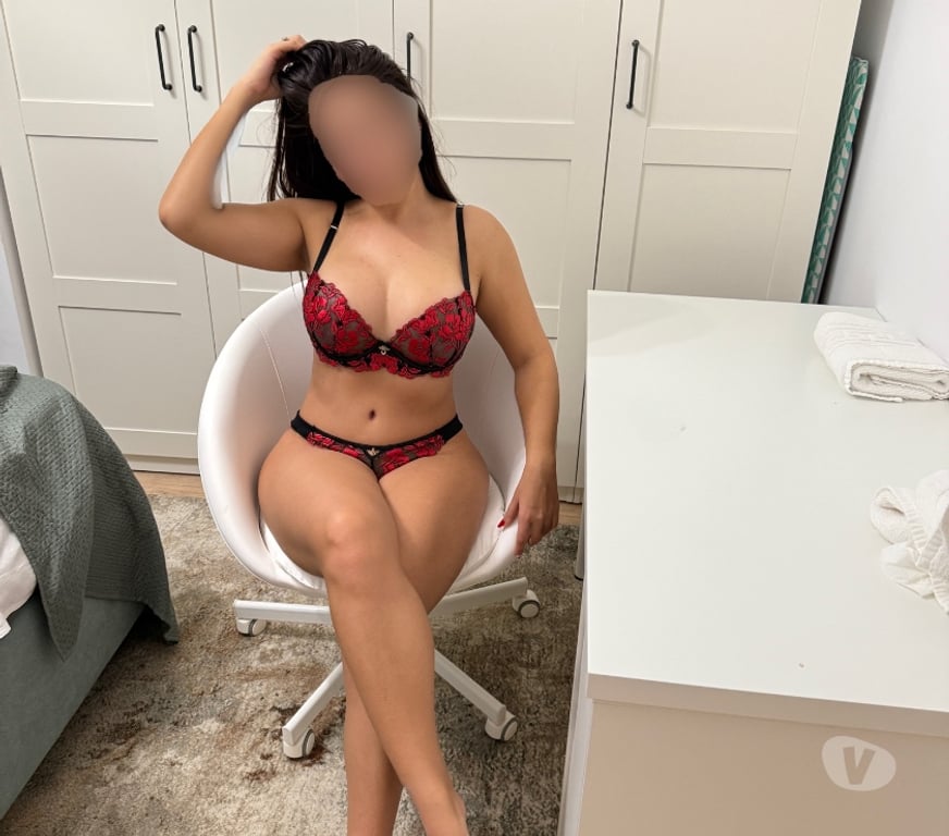 Escorts Barnet Edgware - Barnet - Photos for Party Girl Jessy