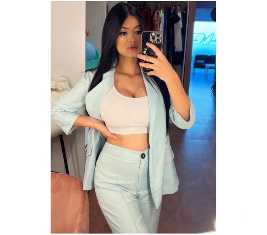 Escorts Kent Maidstone - Photos for Nicolly🇧🇷, I'm a hot girl, and I like to party🫦