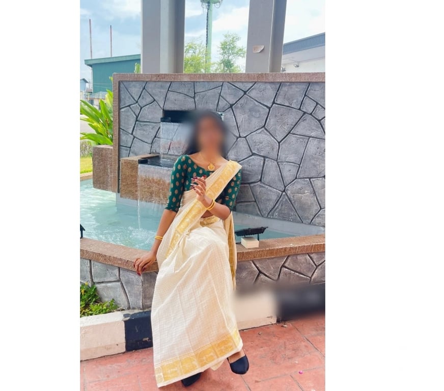 Escorts East London Redbridge - East London - Photos for Vhinya Tamil Indian Mauritius Girl in Ilford