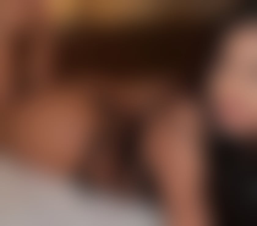 Escorts North London Enfield - Photos for LUA -Queen of the PARTY 🎉 OWO ! ❤️