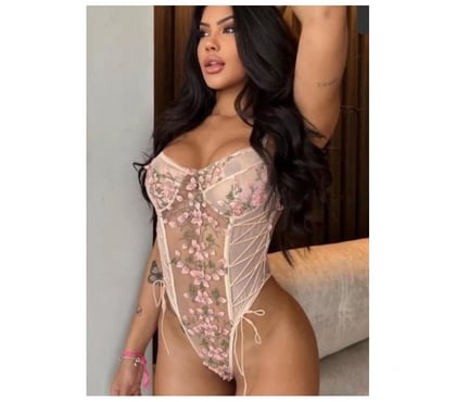 Escorts Henwood Industrial Estate Ashford - Photos for LUA -Queen of the PARTY 🎉 OWO ! ❤️