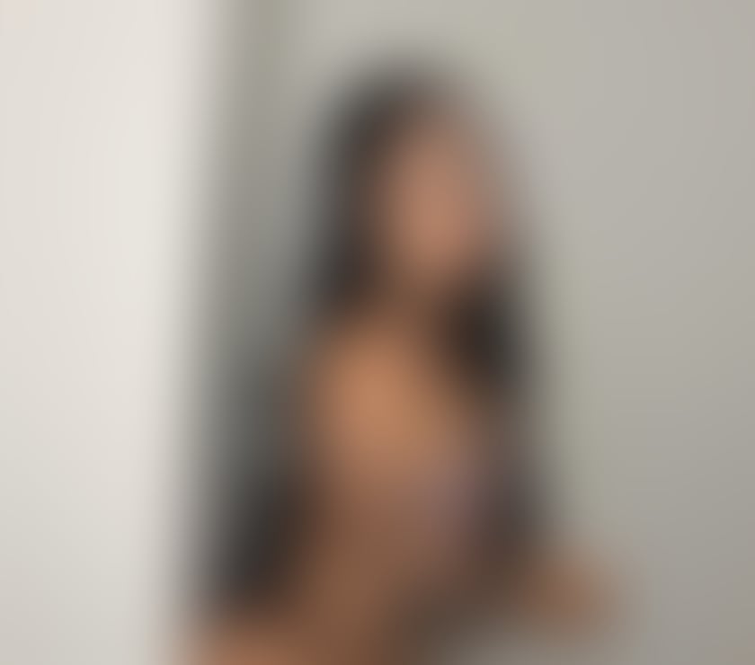 Escorts West Yorkshire Leeds - Photos for Sophie Hot party Girl 🍑❤️‍🔥👅🥳