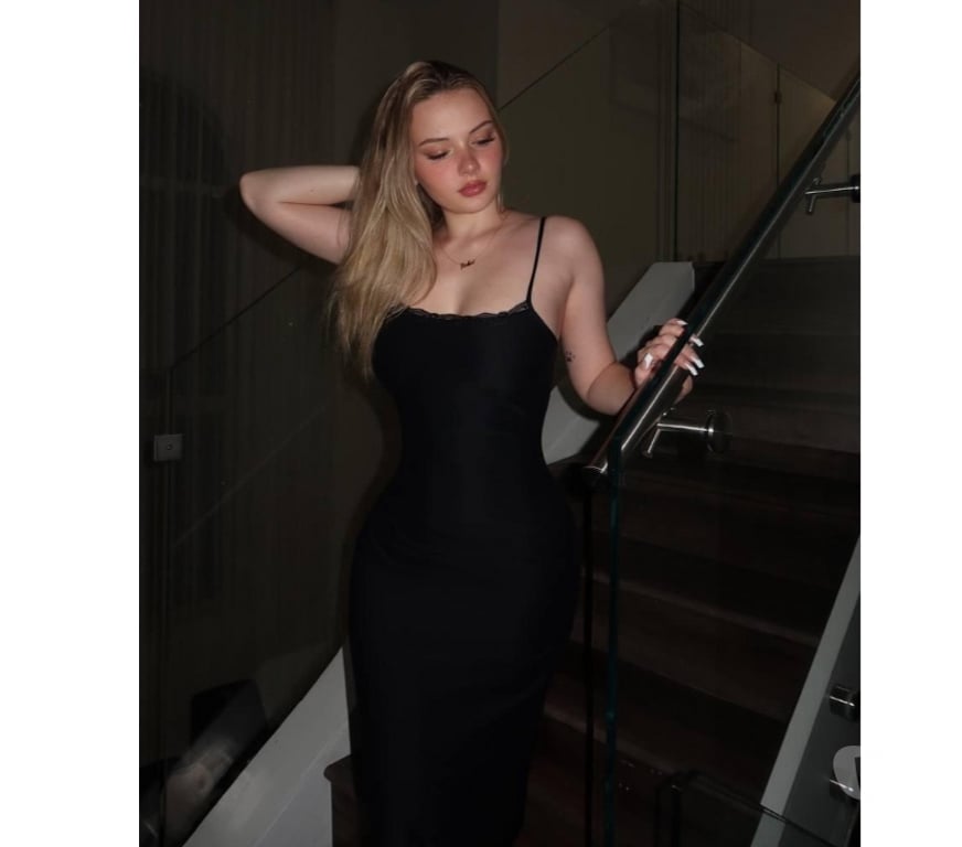 Escorts West London Hounslow - Photos for Laura BRAZILIAN GIRL 🇧🇷🎉