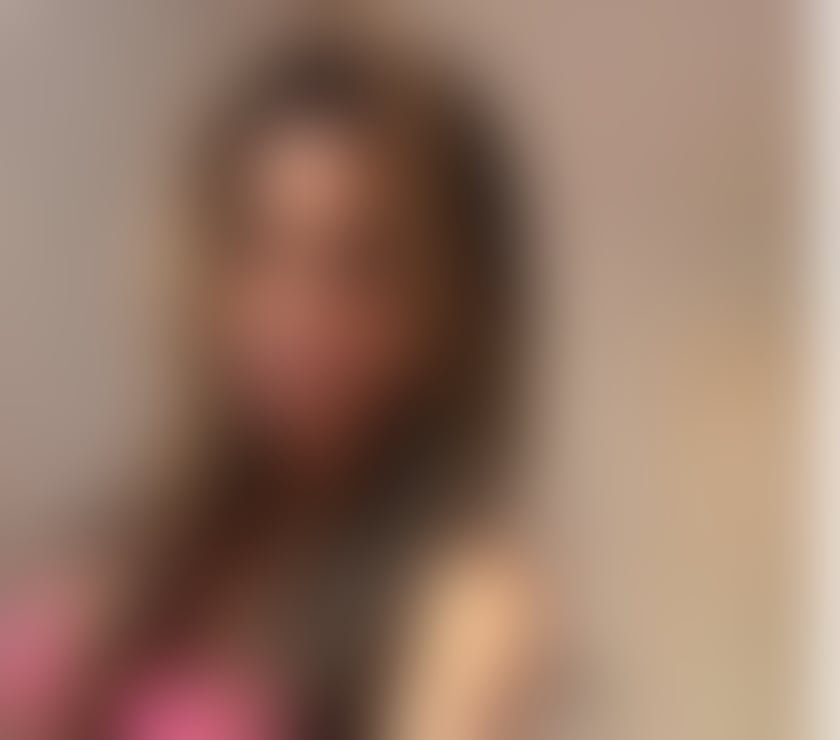 Lara gorgeous 07440347306