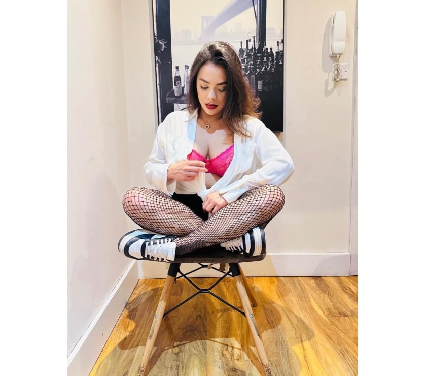  Escorts & Erotic Massage Reading Town Centre Reading - Photos for I can make you dream come true 💙