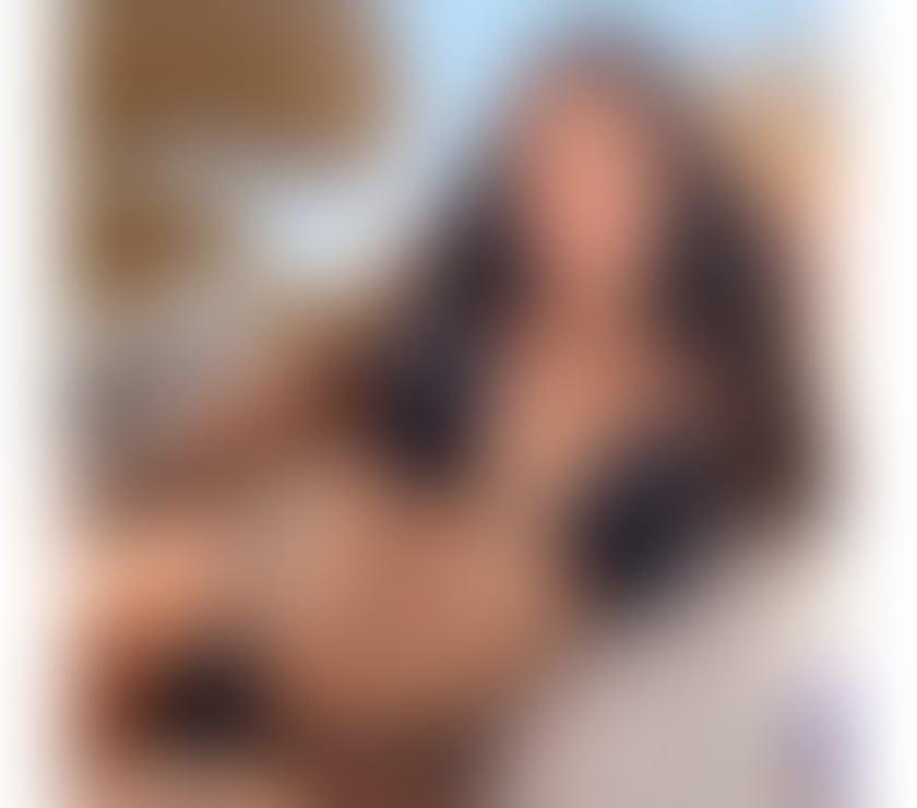 🇧🇷 LÍVIA BRAZILIAN 🍒 PARTY GIRL 🥳