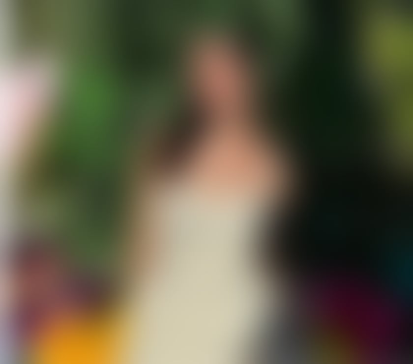 Escorts East London Canary Wharf - East London - Photos for ✨ Charming Latina with a Warm Smile and Sweet Energy ✨