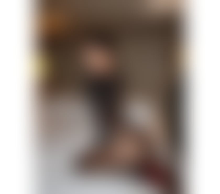 Escorts Ealing Southall - Ealing - Photos for Curvy and appetizing brunette new in town no rush