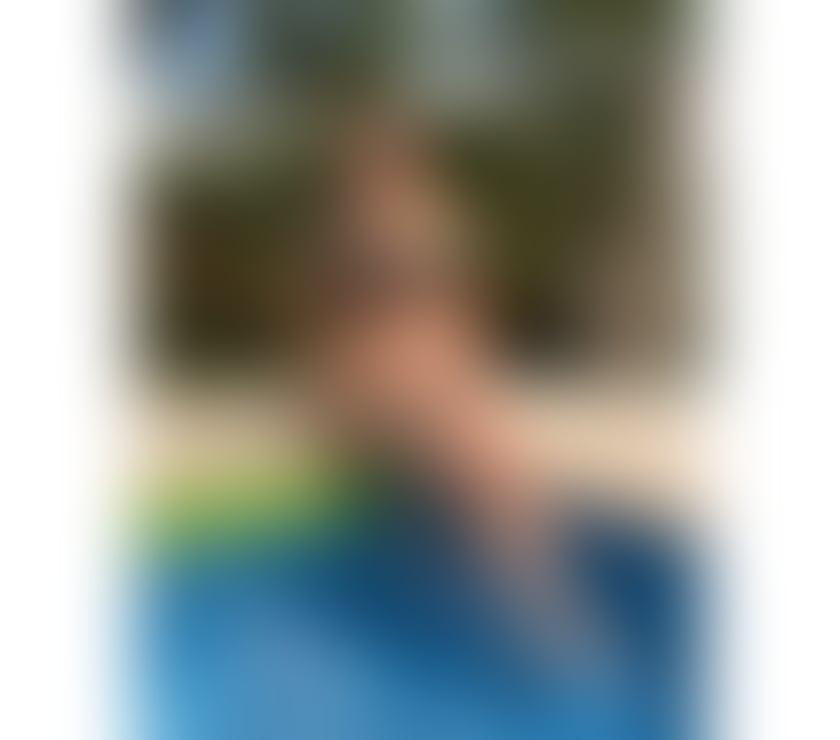 Brazilian party girl 🇧🇷🔥