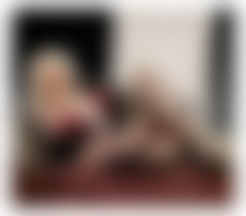 Escorts East London Havering - Photos for Amanda Horny Milf big natural boob's gfe massage relax