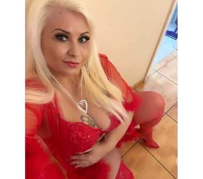  Escorts Romford Havering - Photos for Amanda Horny Milf big natural boob's gfe massage relax