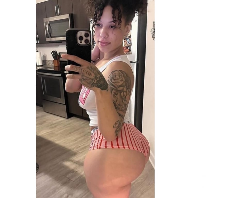 Escorts South East London Hither Green - South East London - Photos for 🍒 NAUGHTY PLAYFUL SOFIA 🍒💋