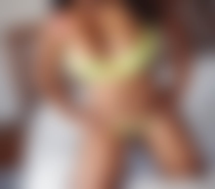 Escorts Dorset Weymouth - Dorset - Photos for New super busty north American girl in Weymouth few days.xo