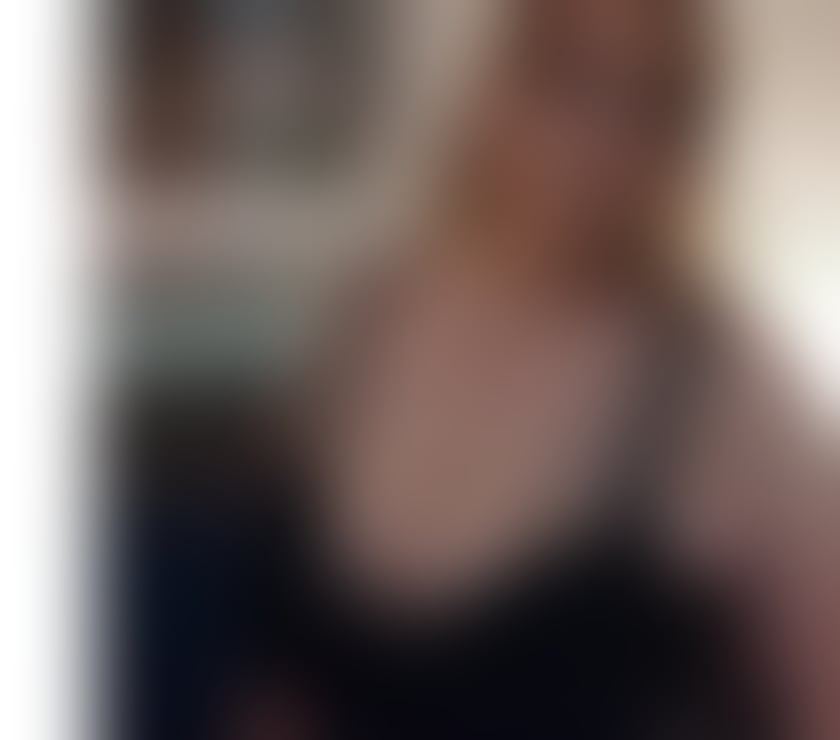 Escorts East London Redbridge - Photos for Denisa hew here very nice only party 🎉🎉