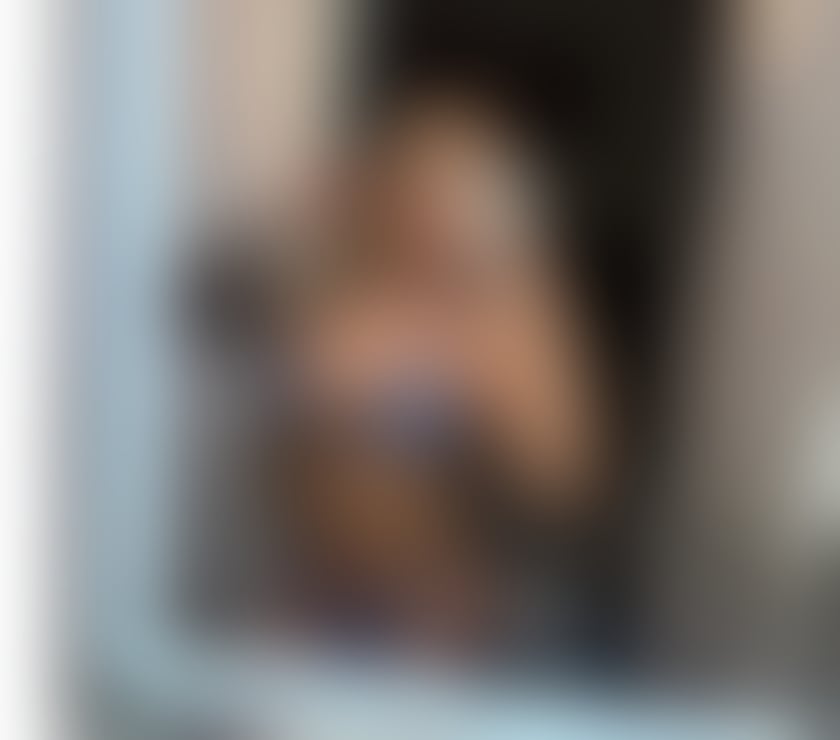 Escorts South East London Croydon - Photos for Larissa🇧🇷 Party & Hot Girl a!! AVAILABLE NOW 🔥