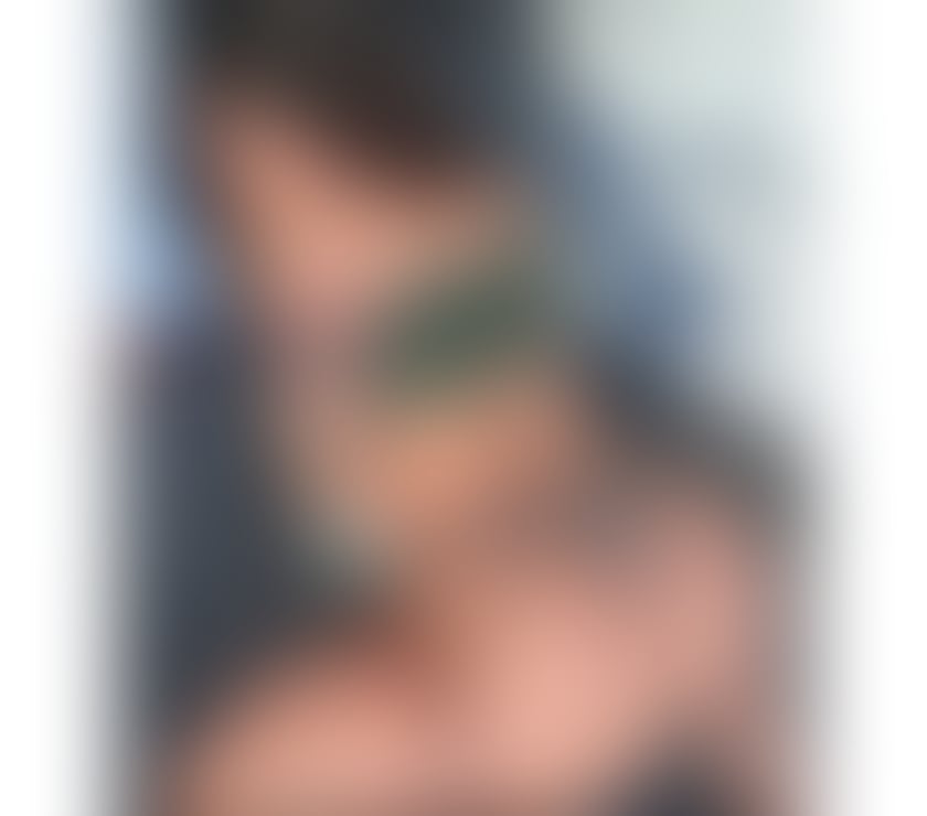 SHAKIRA✨🎉AVAILABLE🎉🥂📞