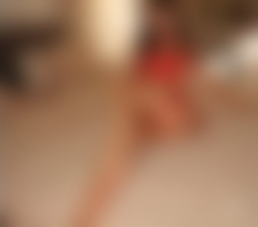  Escorts & Erotic Massage Huddersfield Kirklees - Photos for NATASHA, NEW HERE XXX