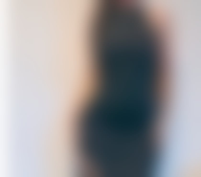 Escorts Cheshire West and Chester Chester - Cheshire West and Chester - Photos for ❤️British Leggy Brunette Escort Party Girl Late Night