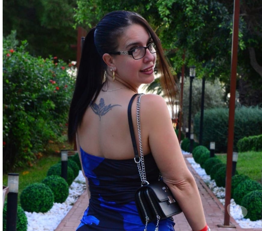 Adult Entertainment Merseyside Liverpool - Photos for English Milf Lucy